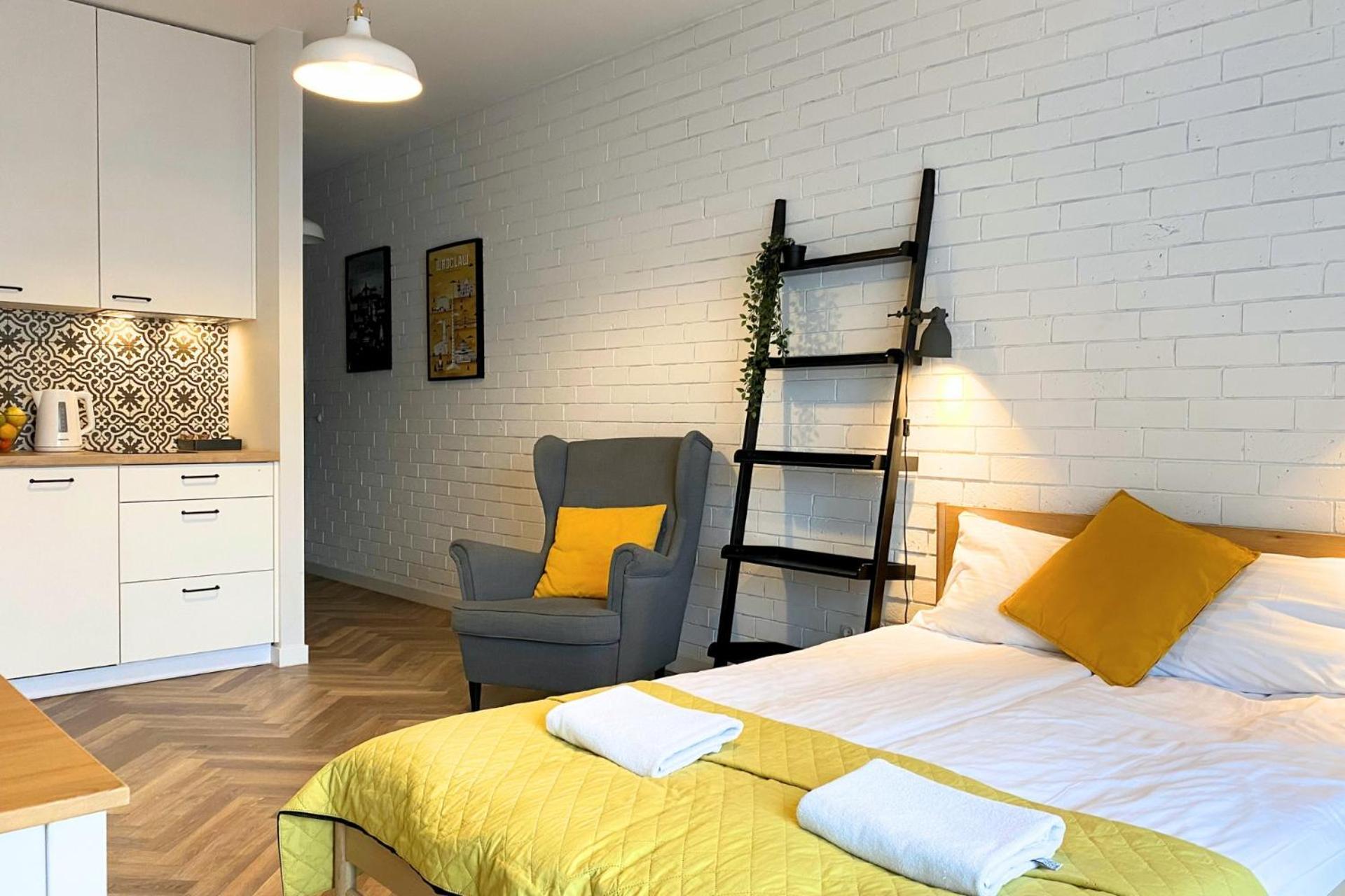 Apartamenty-Wroc Center By The University Bridge วรอตซวาฟ ภายนอก รูปภาพ